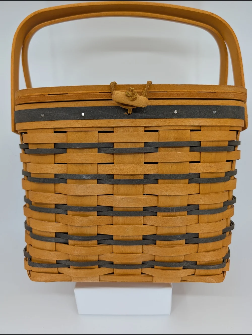 Longaberger remeberance basket